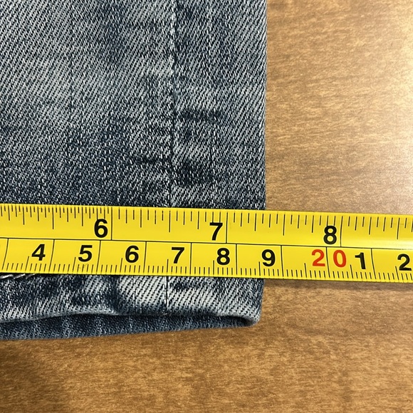 Rock Revival Andrina Mid Rise Curvy Capri Denim Jeans Women 29 (Waist 33) - Picture 17 of 17